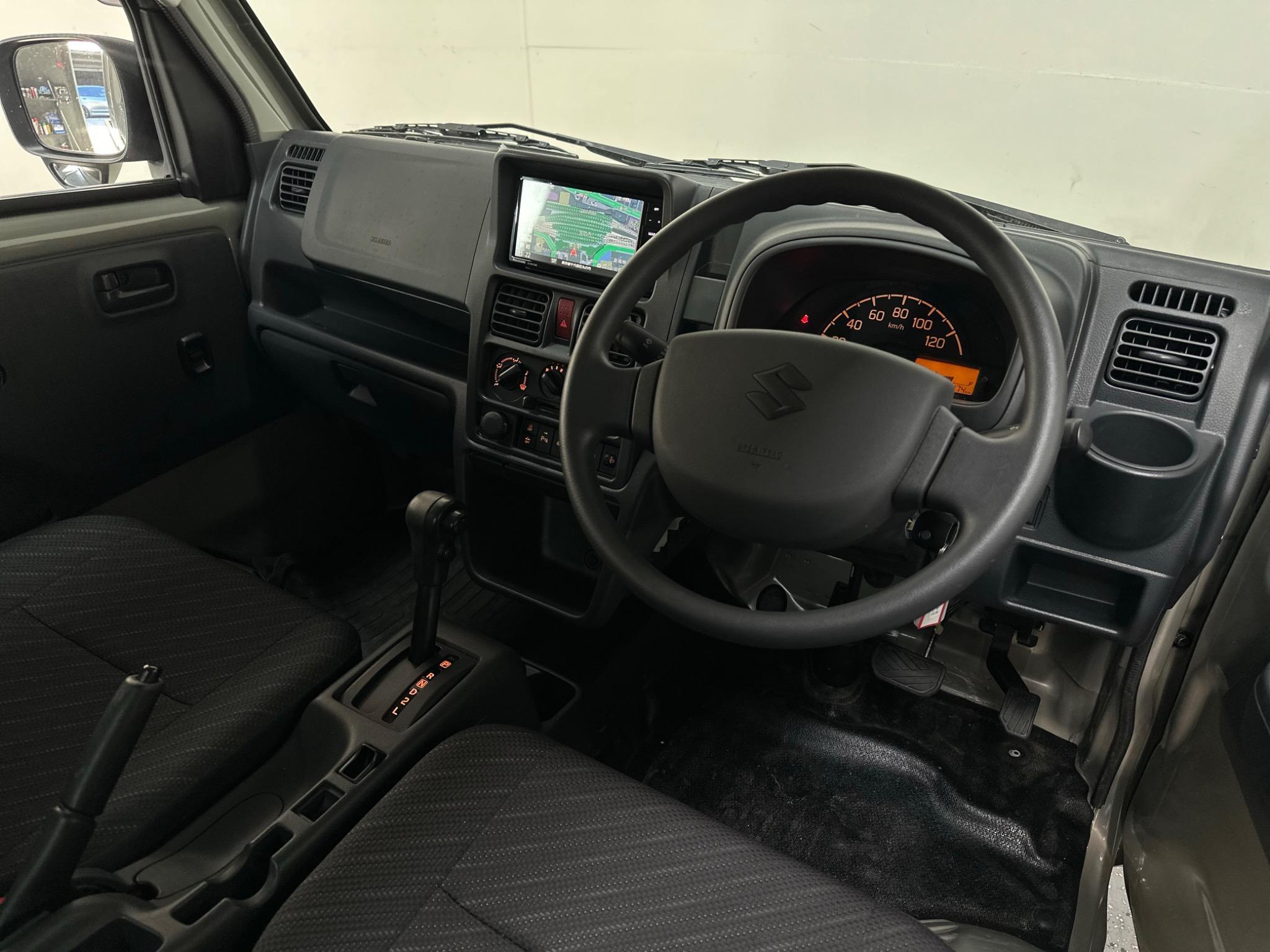 2024 Suzuki Carry 8 2024 Suzuki Carry X Limited 2DR Utility 4SP Auto 4X4 660CC - Image 9