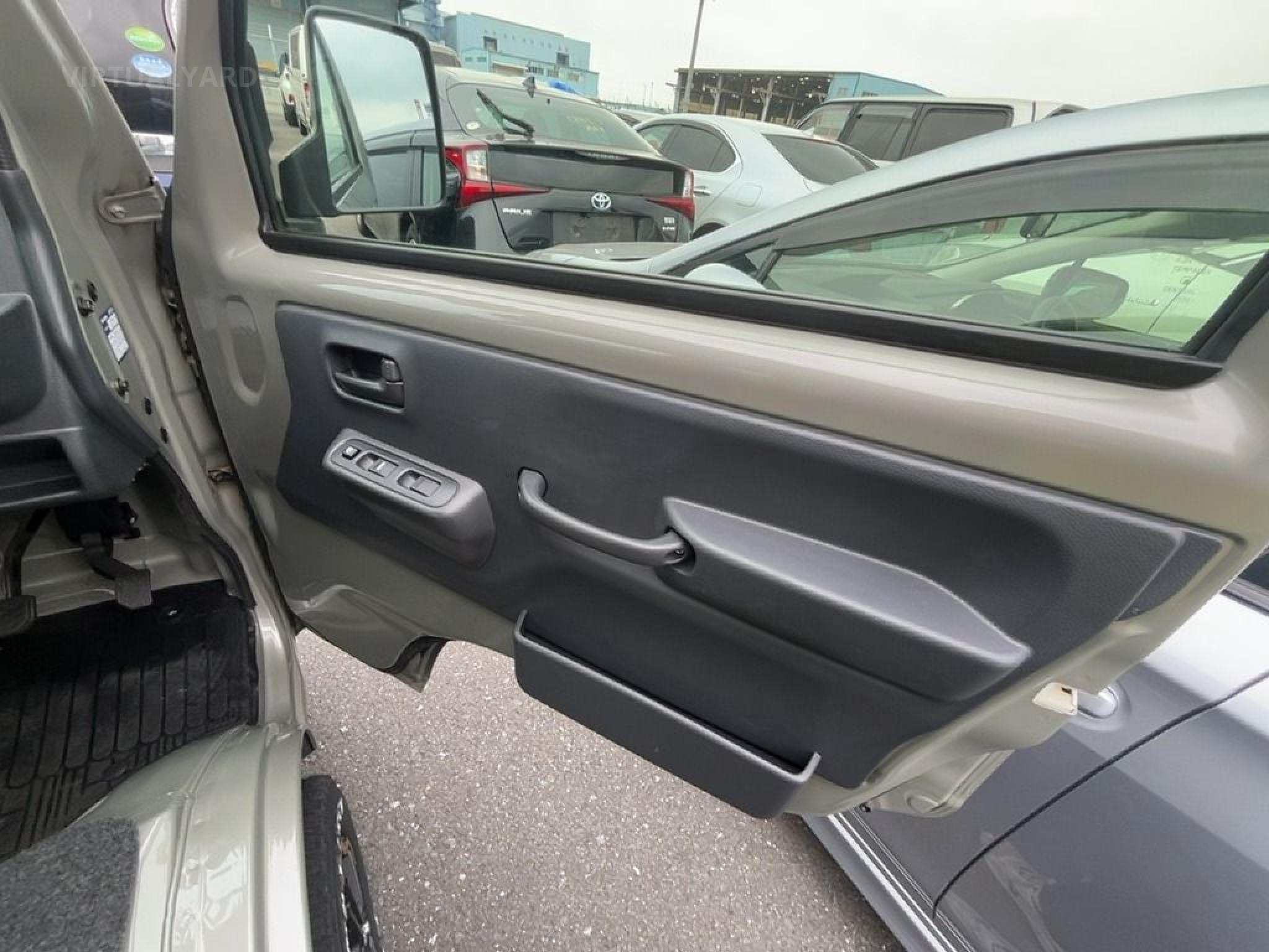 2024 Suzuki Carry Super Carry X 8 2024 Suzuki Carry Super Carry X - Image 9